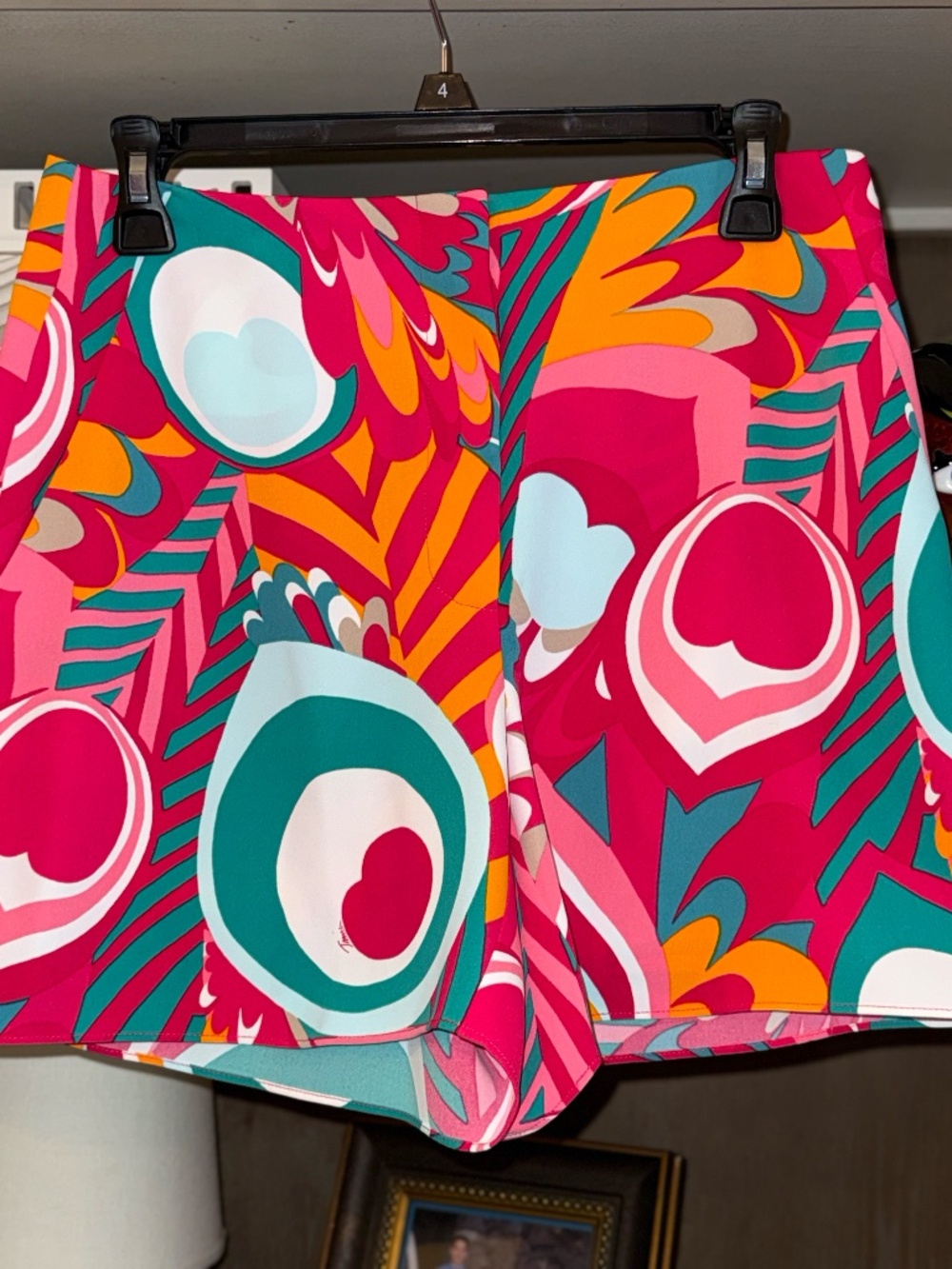 trina turk size 4 polyester colorful multi colored shorts - Picture 2 of 4